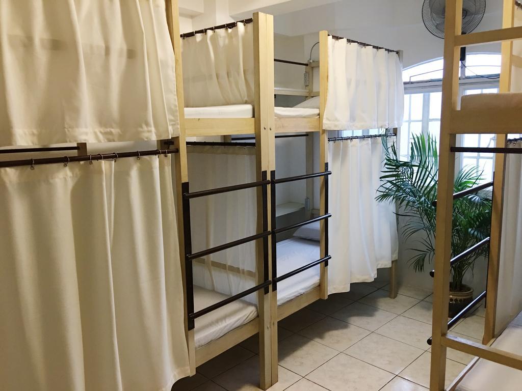 1 リバー セントラル ホステル マカティ 部屋 写真